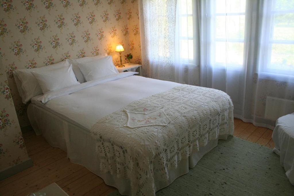 Vildrosor & Hoens Hagstad Cameră foto